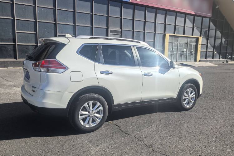 Used Nissan X-Trail 2016 2.5L CVT Sport Edition 4WD Exterior 4