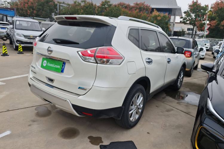 Used Nissan X-Trail 2016 2.5L CVT Sport Edition 4WD Exterior 5