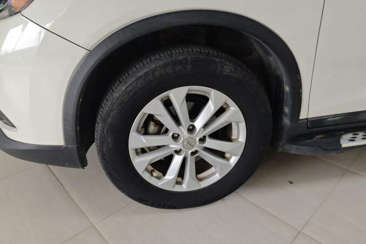 Used Nissan X-Trail 2016 2.5L CVT Sport Edition 4WD Exterior 7