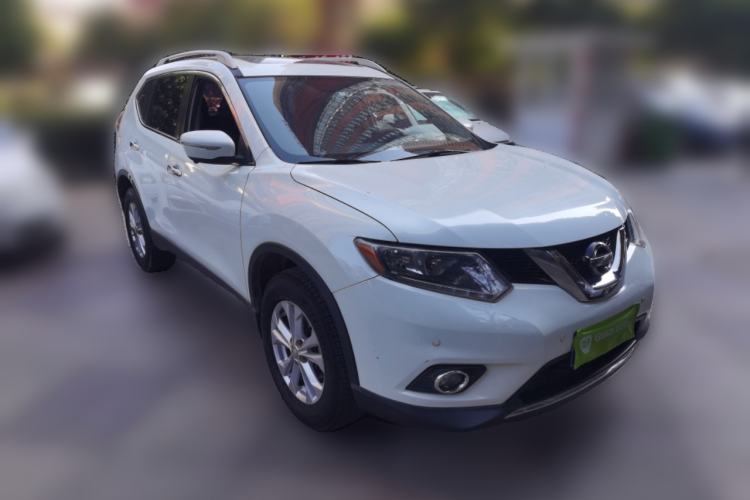 Used Nissan X-Trail 2016 2.0L CVT Smart Enjoyment Version 4WD Front Right 45 Deg