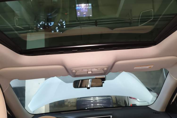 Used Nissan X-Trail 2016 2.0L CVT Smart Enjoyment Version 4WD Headliner