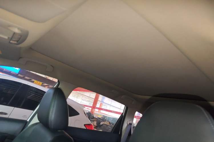 Used Nissan X-Trail 2016 2.5L CVT Sport Edition 4WD Headliner