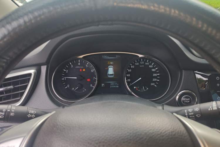Used Nissan X-Trail 2016 2.0L CVT Smart Enjoyment Version 4WD Instrument Cluster