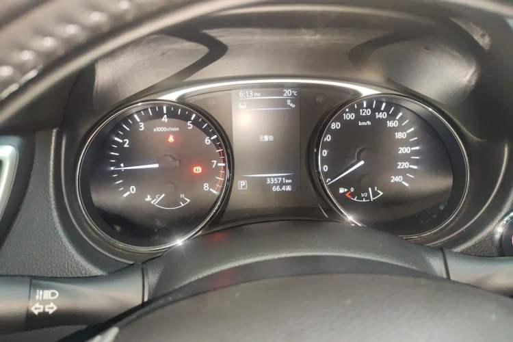 Used Nissan X-Trail 2016 2.5L CVT Sport Edition 4WD Instrument Cluster