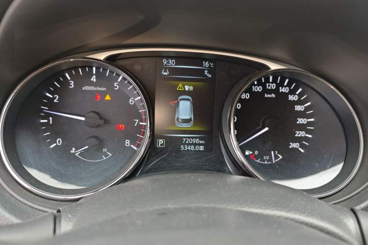 Used Nissan X-Trail 2016 2.5L CVT Sport Edition 4WD Instrument Cluster