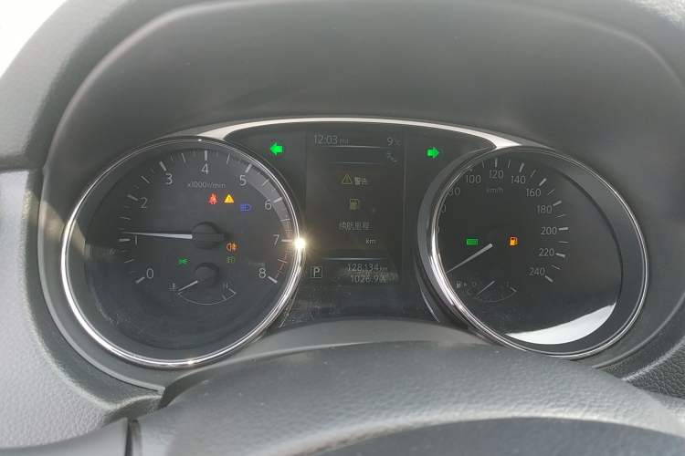 Used Nissan X-Trail 2016 2.5L CVT Sport Edition 4WD Instrument Cluster