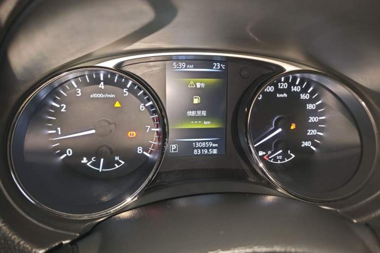 Used Nissan X-Trail 2016 2.0L CVT Smart Enjoyment Version 4WD Instrument Cluster
