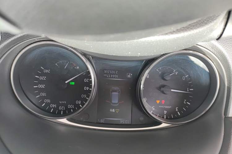 Used Nissan X-Trail 2016 2.0L CVT Smart Enjoyment Version 4WD Instrument Cluster