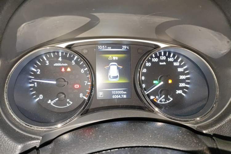 Used Nissan X-Trail 2016 2.0L CVT Smart Enjoyment Version 4WD Instrument Cluster