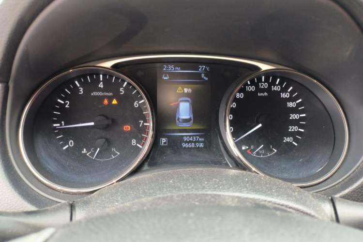 Used Nissan X-Trail 2016 2.5L CVT Sport Edition 4WD Instrument Cluster