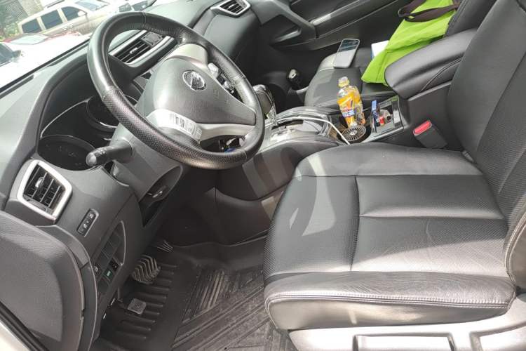 Used Nissan X-Trail 2016 2.0L CVT Smart Enjoyment Version 4WD Left Front Seat