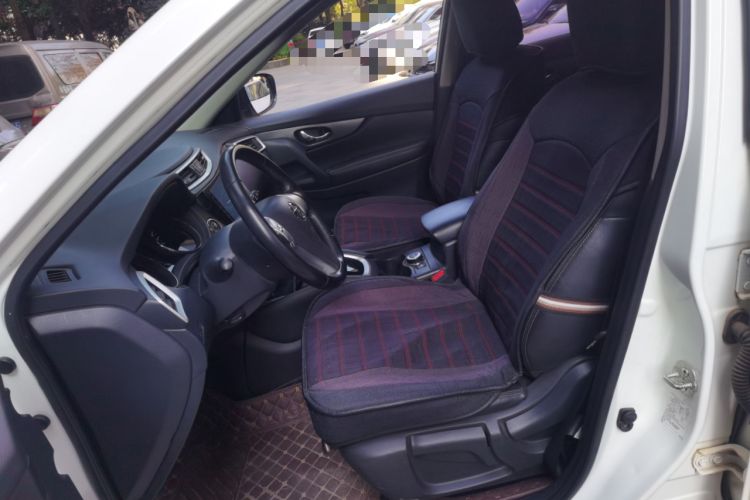 Used Nissan X-Trail 2016 2.0L CVT Smart Enjoyment Version 4WD Left Front Seat