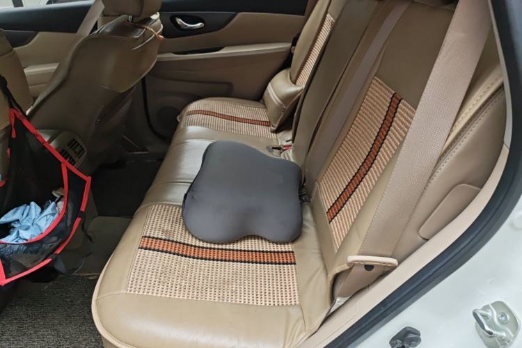 Used Nissan X-Trail 2016 2.0L CVT Smart Enjoyment Version 4WD Left Rear Seat
