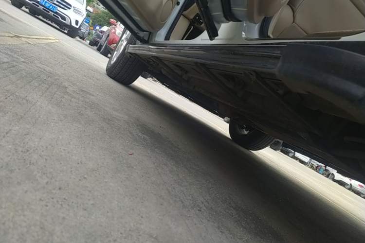 Used Nissan X-Trail 2016 2.5L CVT Sport Edition 4WD Left Side Sill