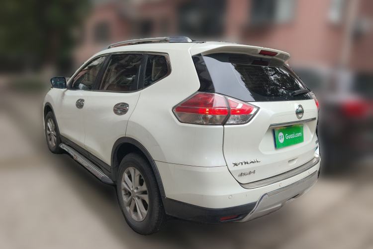 Used Nissan X-Trail 2016 2.0L CVT Smart Enjoyment Version 4WD Rear Left 45 Deg
