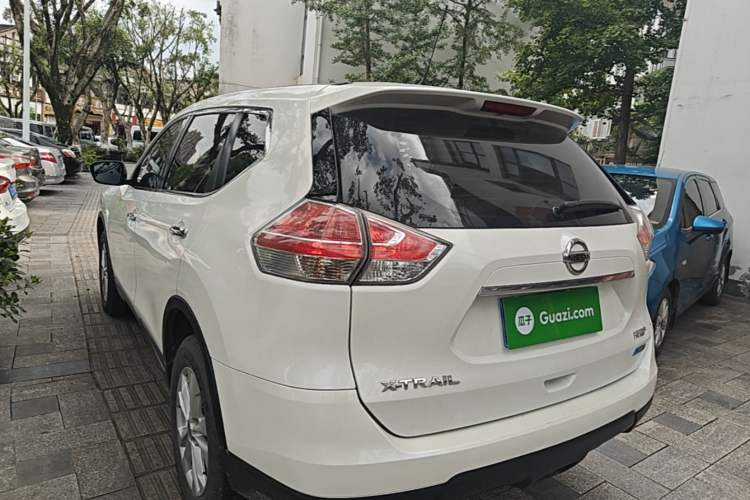 Used Nissan X-Trail 2016 2.0L CVT Smart Enjoyment Version 4WD Rear Left 45 Deg
