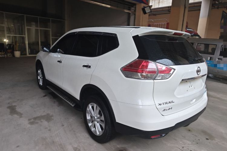 Used Nissan X-Trail 2016 2.0L CVT Smart Enjoyment Version 4WD Rear Left 45 Deg