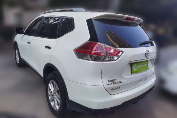 Used Nissan X-Trail 2016 2.0L CVT Smart Enjoyment Version 4WD Rear Left 45 Deg