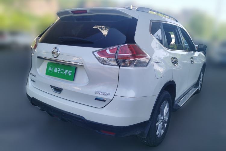 Used Nissan X-Trail 2016 2.0L CVT Smart Enjoyment Version 4WD Rear Right 45 Deg