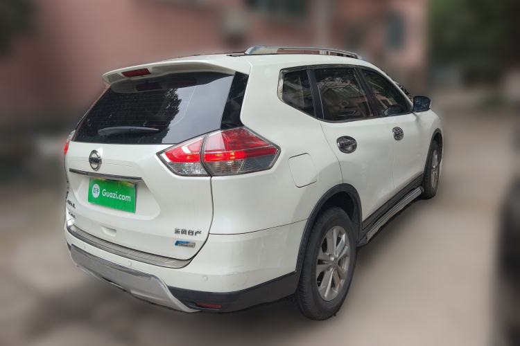 Used Nissan X-Trail 2016 2.0L CVT Smart Enjoyment Version 4WD Rear Right 45 Deg
