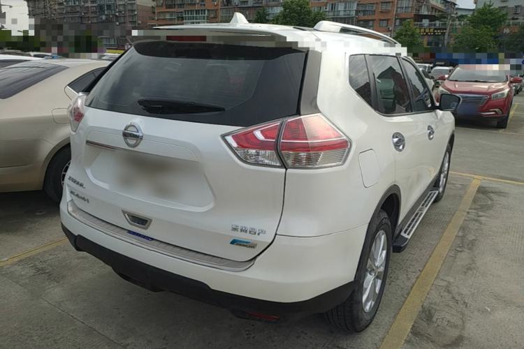 Used Nissan X-Trail 2016 2.5L CVT Sport Edition 4WD Rear Right 45 Deg
