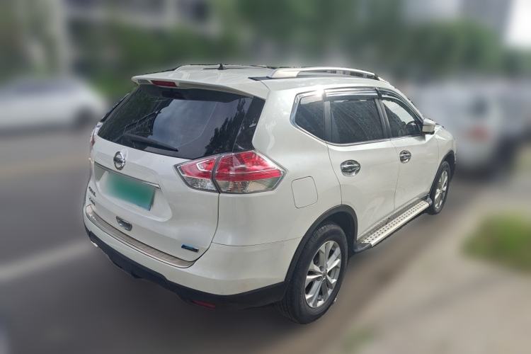Used Nissan X-Trail 2016 2.0L CVT Smart Enjoyment Version 4WD Rear Right 45 Deg