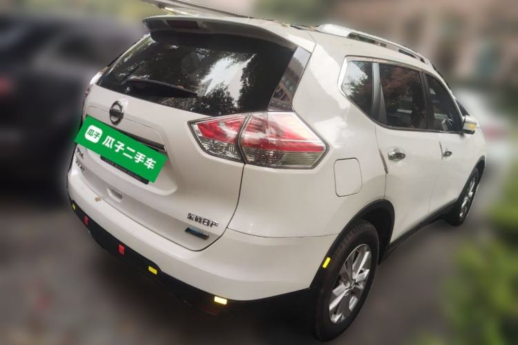 Used Nissan X-Trail 2016 2.5L CVT Sport Edition 4WD Rear Right 45 Deg