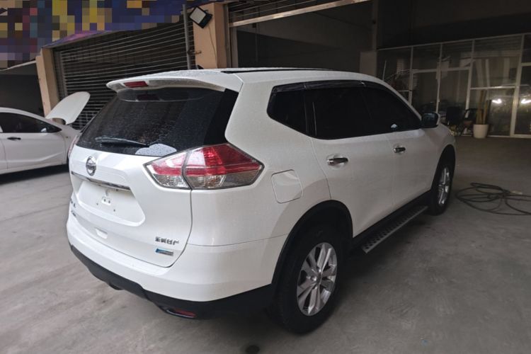 Used Nissan X-Trail 2016 2.0L CVT Smart Enjoyment Version 4WD Rear Right 45 Deg