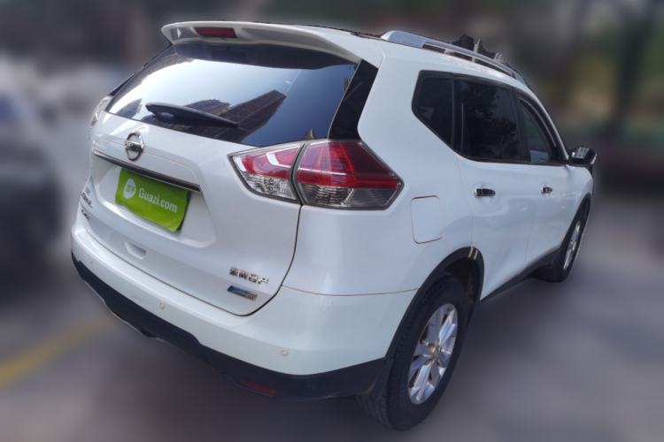Used Nissan X-Trail 2016 2.0L CVT Smart Enjoyment Version 4WD Rear Right 45 Deg