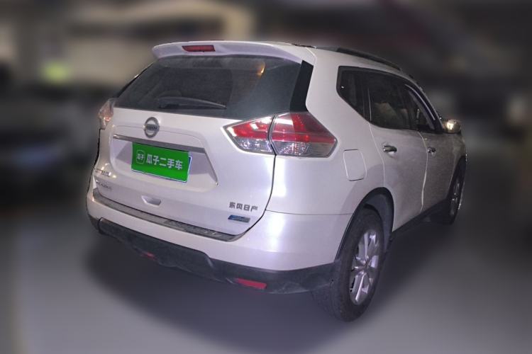 Used Nissan X-Trail 2016 2.5L CVT Sport Edition 4WD Rear Right 45 Deg