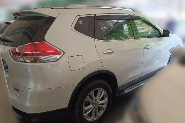 Used Nissan X-Trail 2016 2.0L CVT Smart Enjoyment Version 4WD Rear Right 45 Deg