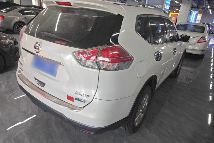 Used Nissan X-Trail 2016 2.0L CVT Smart Enjoyment Version 4WD Rear Right 45 Deg