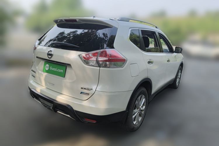 Used Nissan X-Trail 2016 2.0L CVT Smart Enjoyment Version 4WD Rear Right 45 Deg