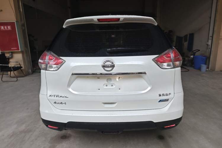 Used Nissan X-Trail 2016 2.0L CVT Smart Enjoyment Version 4WD Rear