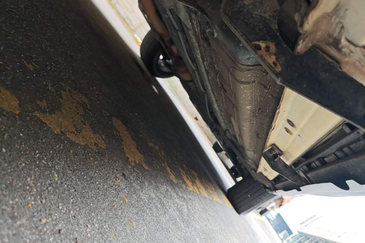 Used Nissan X-Trail 2016 2.5L CVT Sport Edition 4WD Right Side Sill