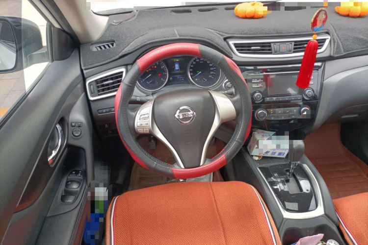 Used Nissan X-Trail 2016 2.0L CVT Smart Enjoyment Version 4WD Steering Wheel