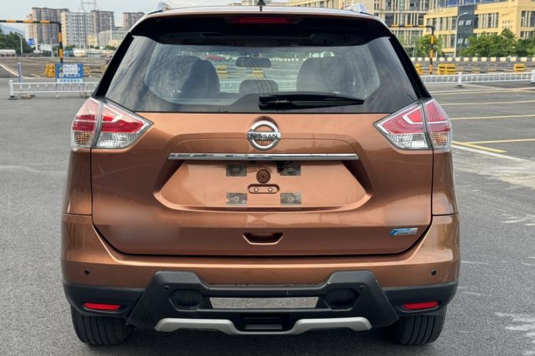 Used Nissan X-Trail 2016 2.5L CVT Sport Edition 4WD Exterior 5