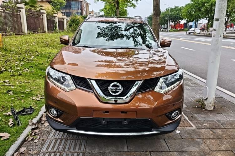 Used Nissan X-Trail 2016 2.5L CVT Sport Edition 4WD Front