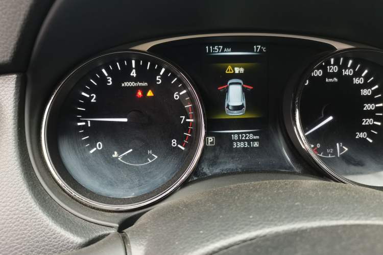 Used Nissan X-Trail 2016 2.0L CVT Smart Enjoyment Version 4WD Instrument Cluster