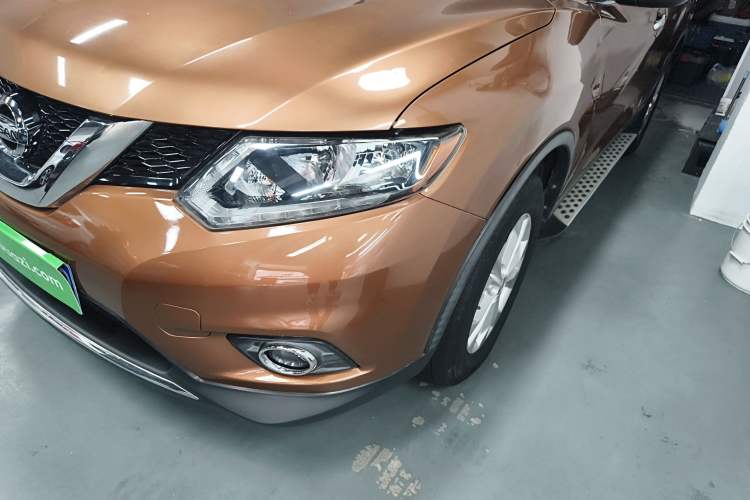 Used Nissan X-Trail 2016 2.0L CVT Smart Enjoyment Version 4WD Left Front Headlight