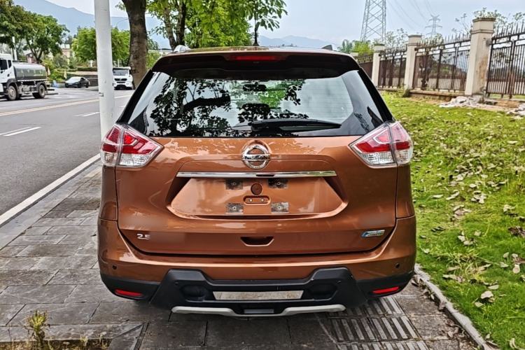 Used Nissan X-Trail 2016 2.5L CVT Sport Edition 4WD Rear