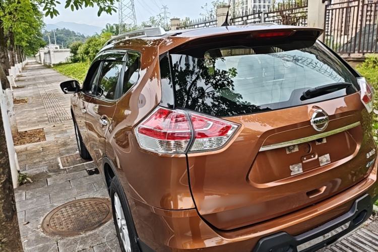 Used Nissan X-Trail 2016 2.5L CVT Sport Edition 4WD Rear Left 45 Deg