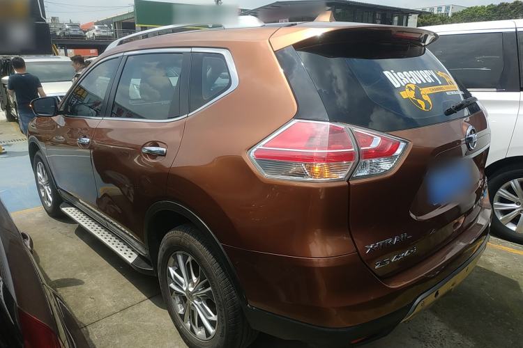 Used Nissan X-Trail 2016 2.5L CVT Sport Edition 4WD Rear Left 45 Deg