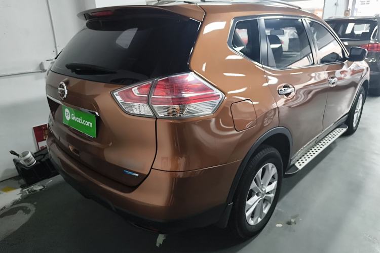 Used Nissan X-Trail 2016 2.0L CVT Smart Enjoyment Version 4WD Rear Right 45 Deg