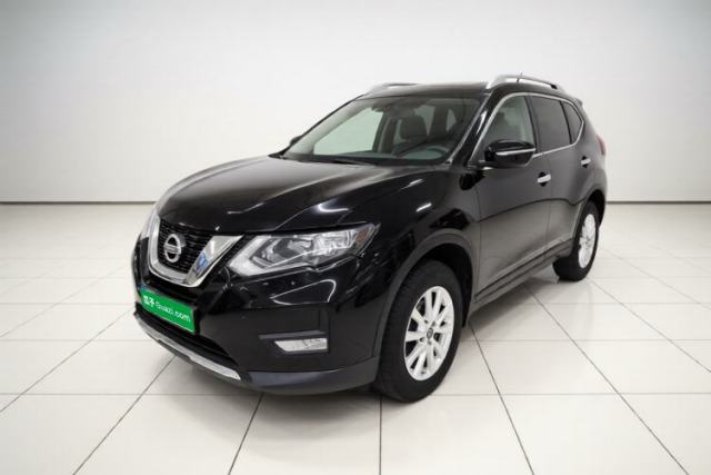 Używany Nissan X-Trail 2017 2.0L CVT Comfort Edition 2WD