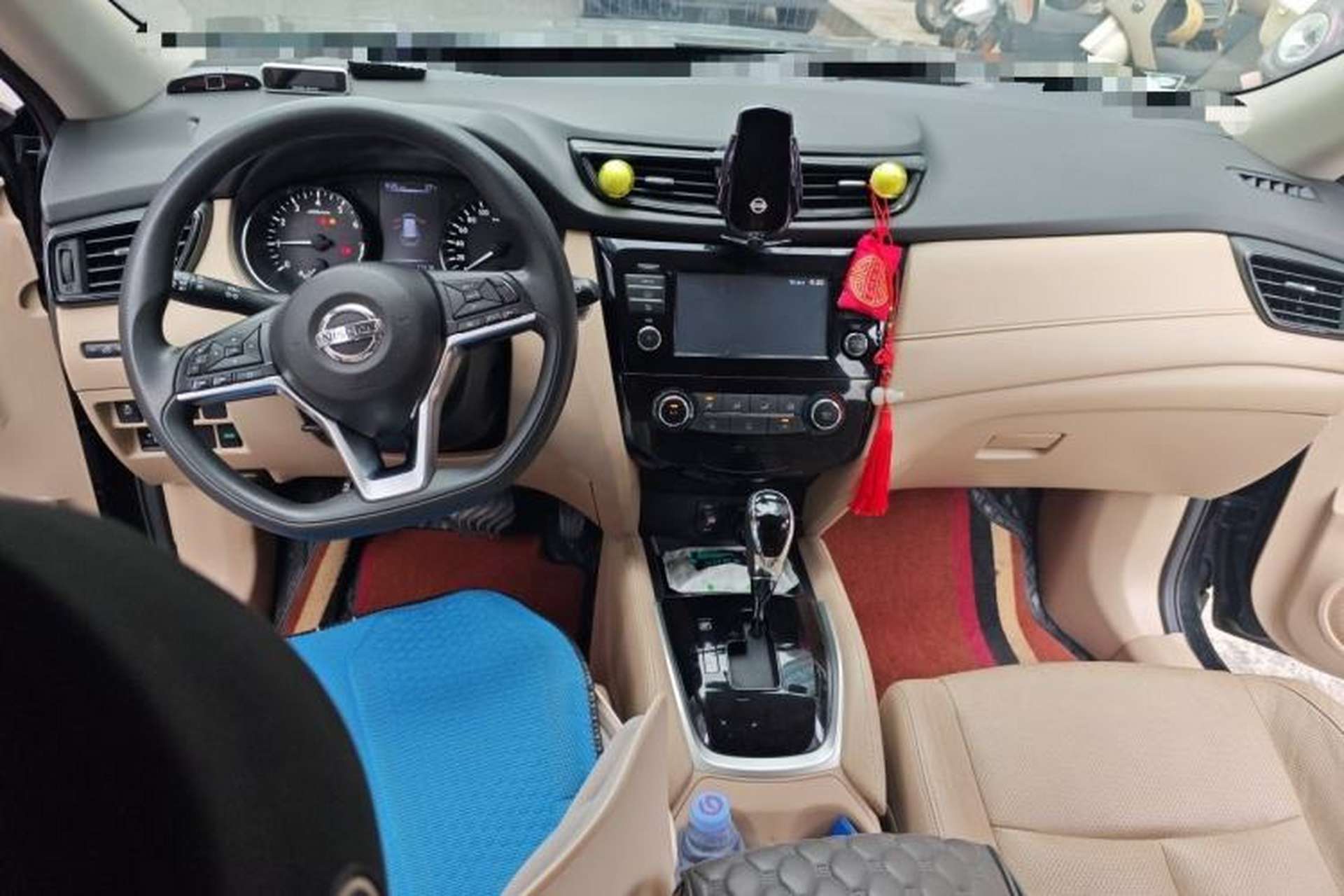Used Nissan X-Trail 2017 2.0L CVT Comfort Edition 2WD Center Console
