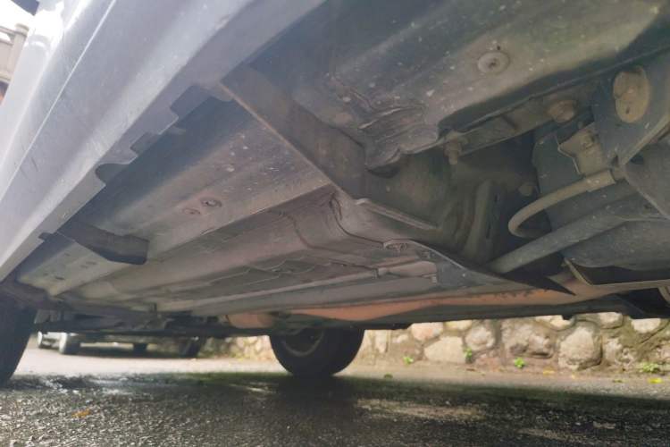 Used Nissan X-Trail 2017 2.0L CVT Comfort Edition 2WD Chassis Rear Left