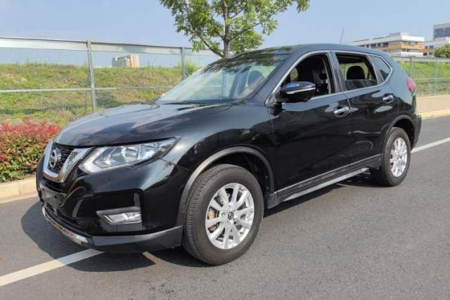 Used Nissan X-Trail 2017 2.0L CVT Smart Enjoyment Version 2WD