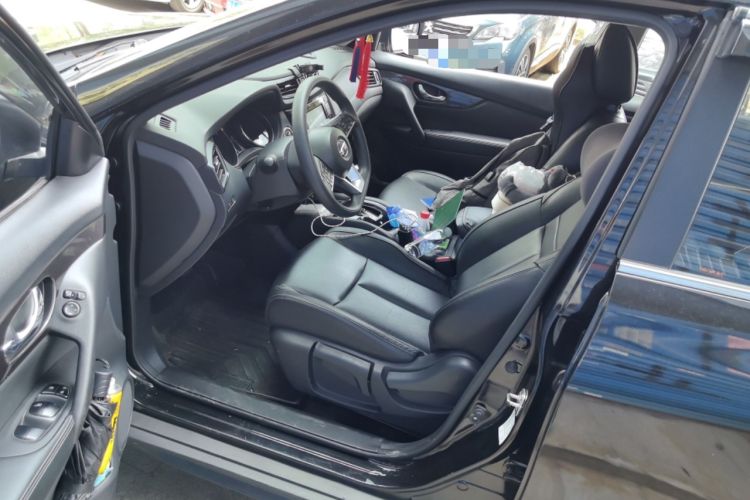 Used Nissan X-Trail 2017 2.0L CVT Comfort Edition 2WD Driver Seat