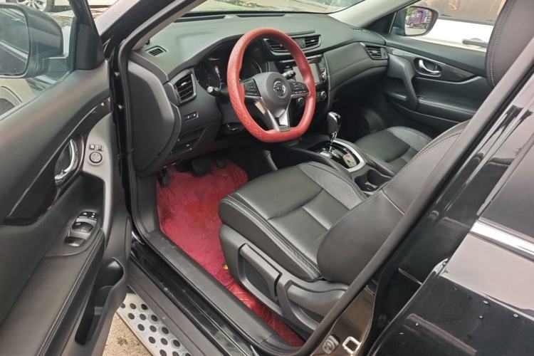 Used Nissan X-Trail 2017 2.0L CVT Comfort Edition 2WD Driver Seat